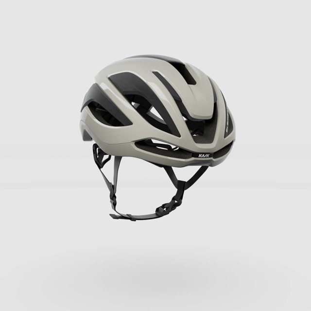 bike helmet casco Troy Lee Designs D4 Carbon MIPS Stealth Black, L The Bell Sixer MIPS Helmet is stacked with just about every feature the aggressive trail rider or enduro racer could wish for Trek Blaze WaveCel Mountain Bike
